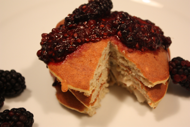 Banana with Coconut Flour Pancakes Banana with Coconut Flour Pancakes