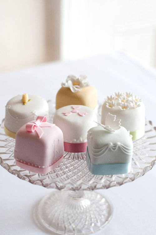 Mini Wedding Cake Petit Fours Mini Wedding Cake Petit Fours