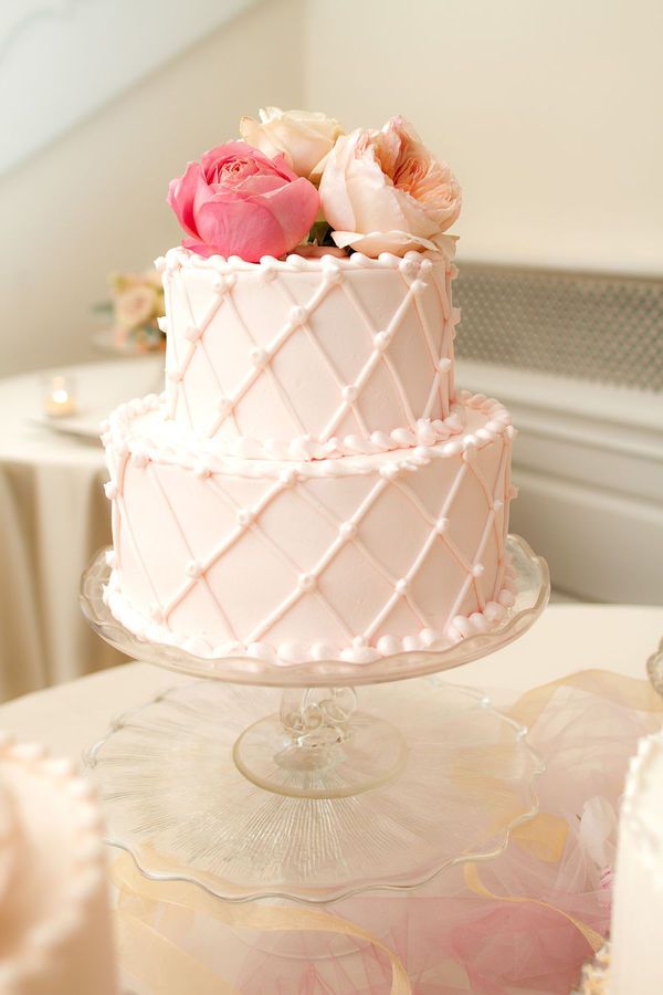 Pretty Bridal Shower Cake Pretty Bridal Shower Cake