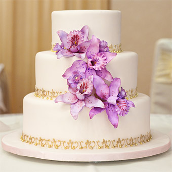 8 Gold And Red Orchids On Wedding Cakes Photo Purple And Gold Flower Wedding Cake