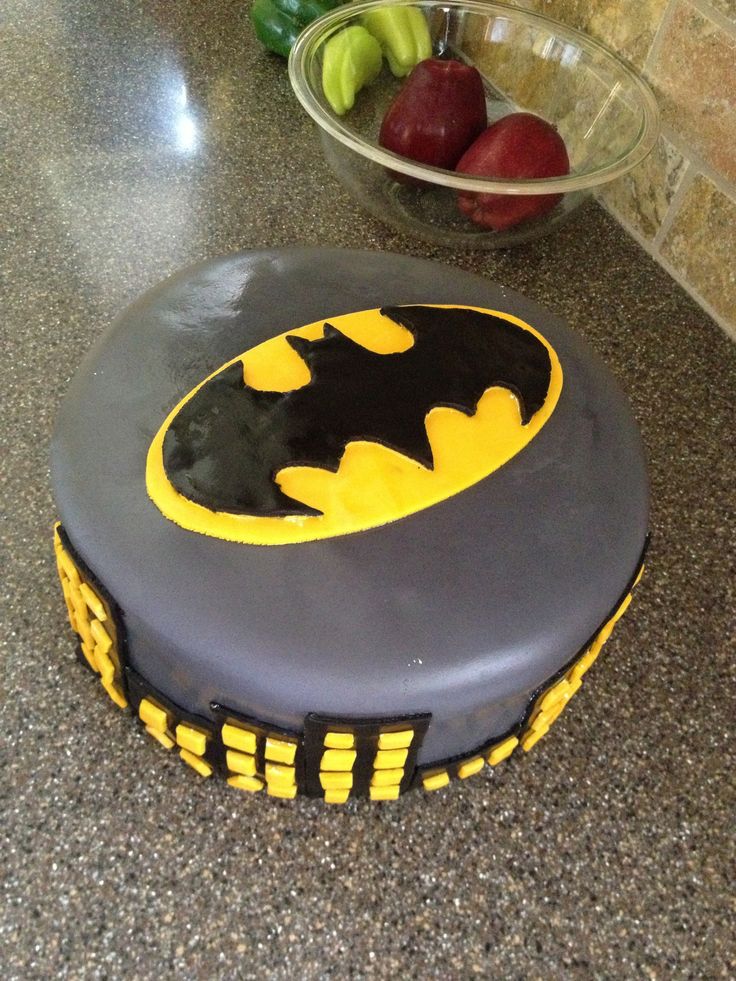 birthday batman cake batman