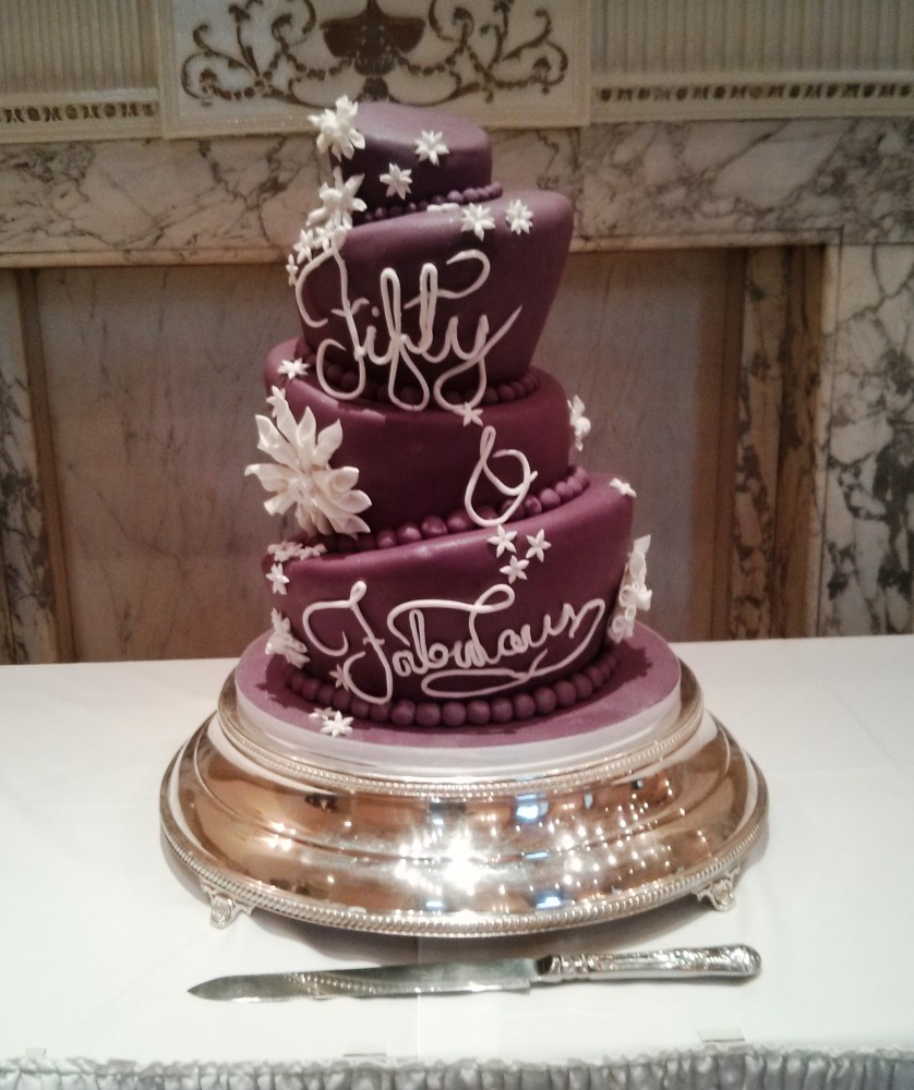 10 fab birthday cakes