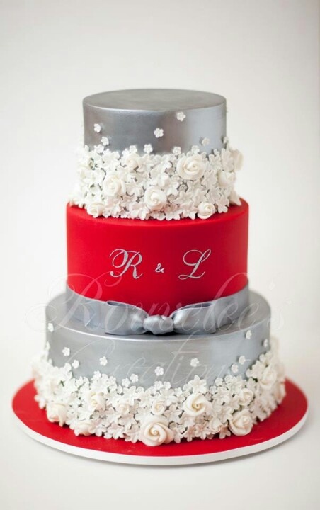 9 Red Silver White Cakes Photo And Wedding Ideas Red White And Silver Wedding Cake