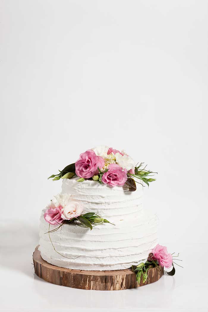 13 cakes floral simple