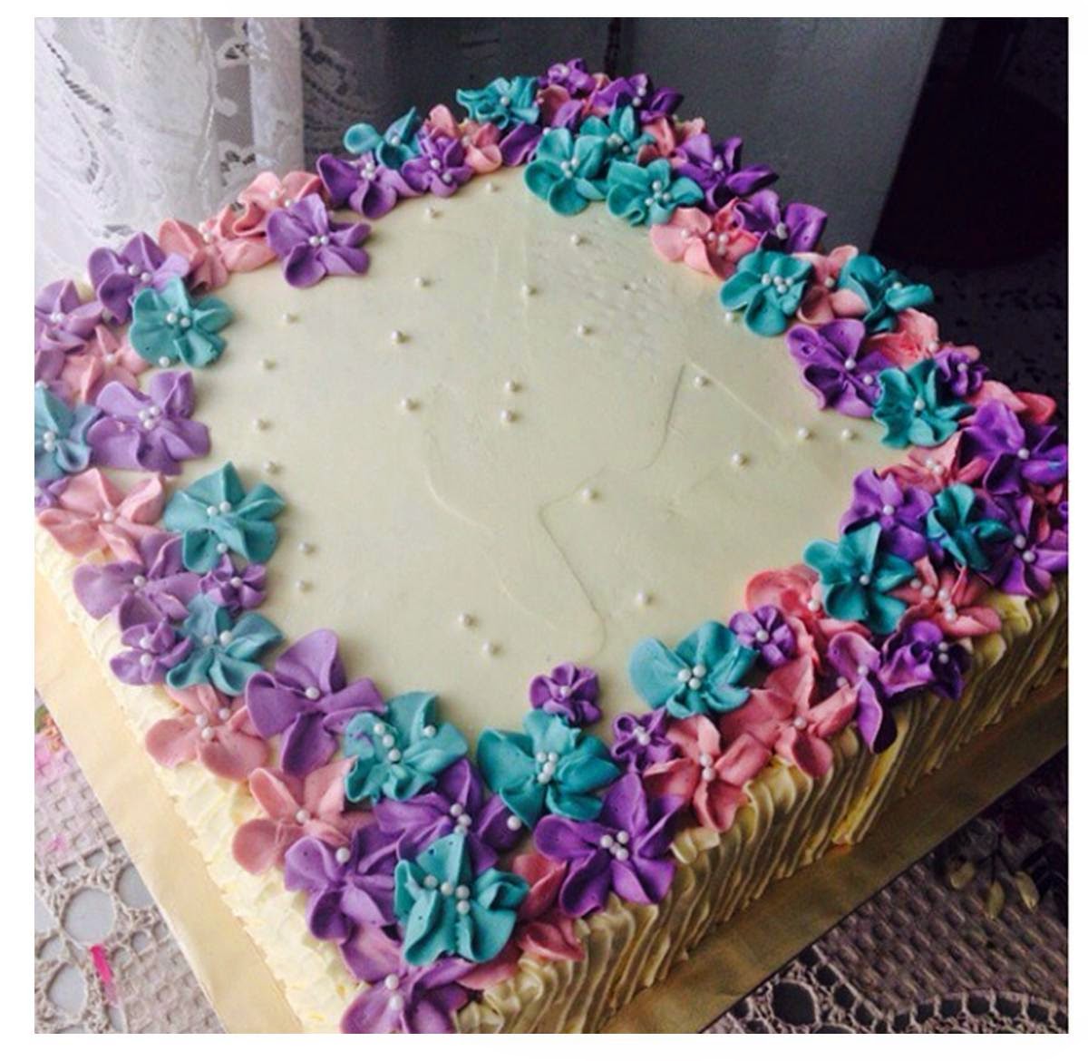 Simple Square Buttercream Cake Designs Simple Square Buttercream Cake Designs