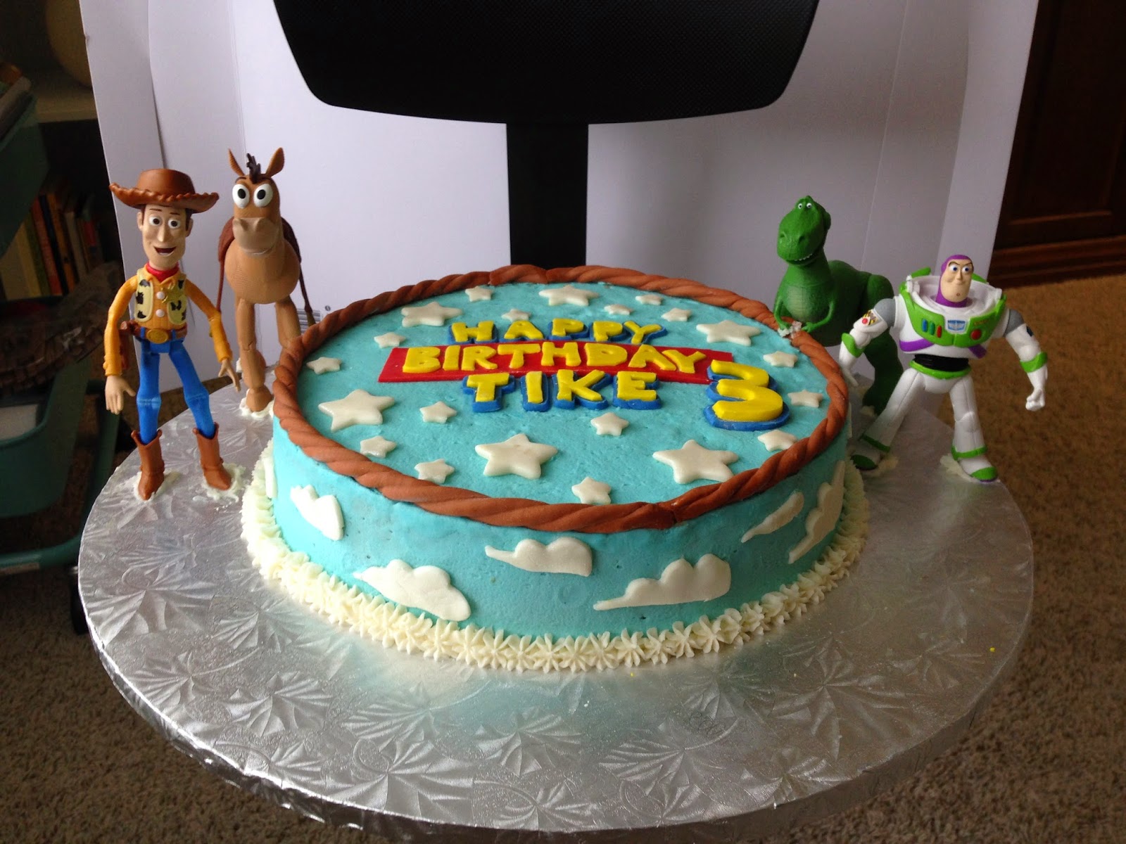 Easy Toy Story Birthday Cake