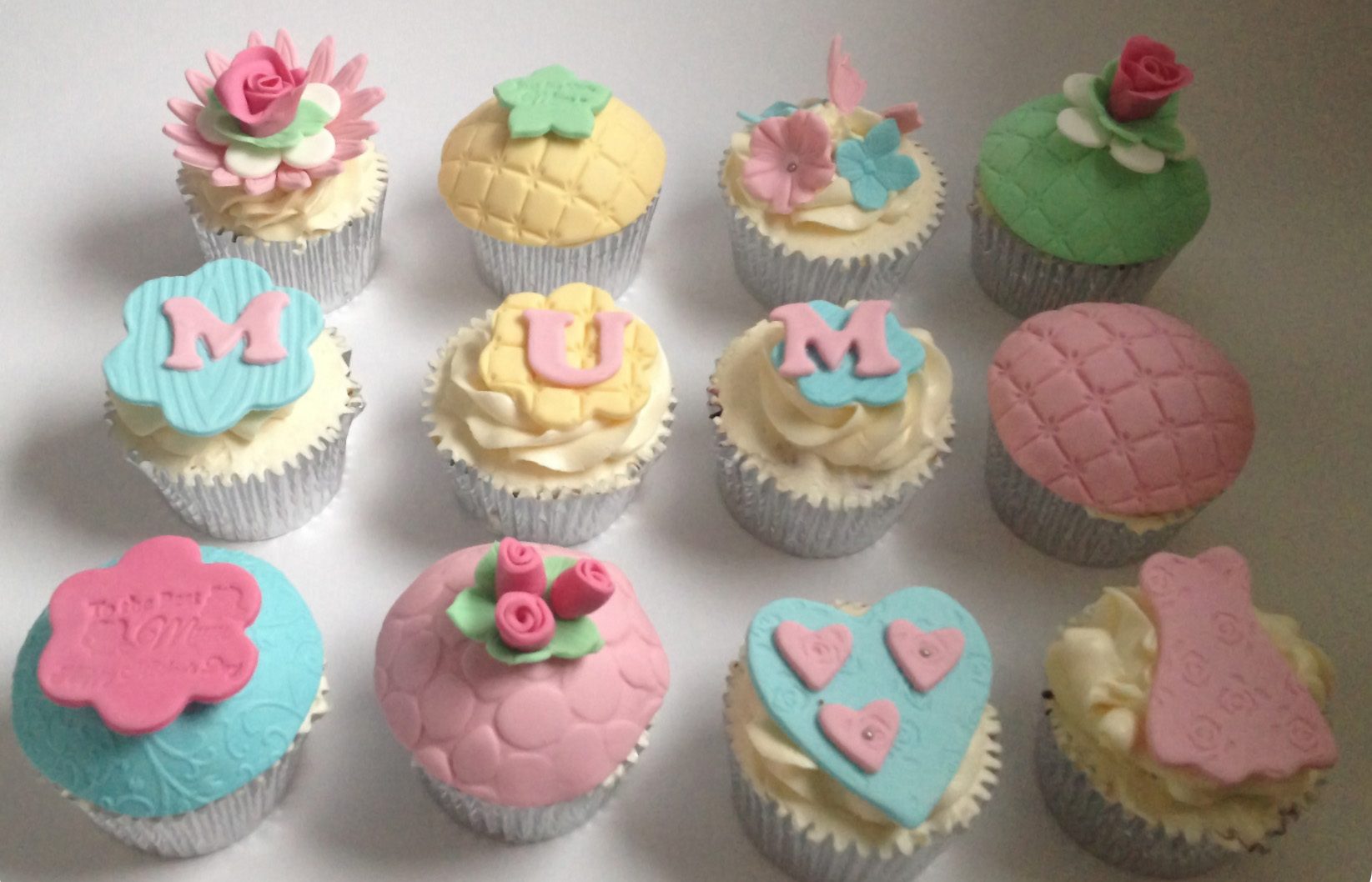 Mother's Day Cupcakes