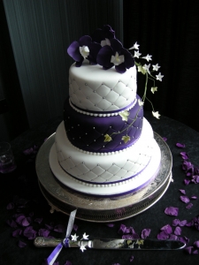 Purple and Silver Wedding Cake Diamond Purple and Silver Wedding Cake Diamond