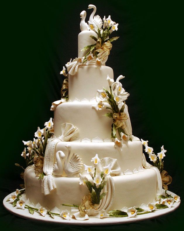 12 Photos of Mini Bridal Cakes Swans 12 Photos of Mini Bridal Cakes Swans