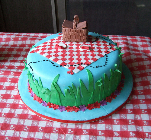 Picnic Theme Cake Ideas Picnic Theme Cake Ideas