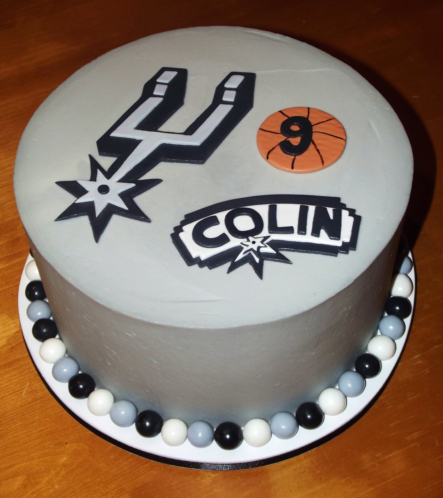 Spurs Cake