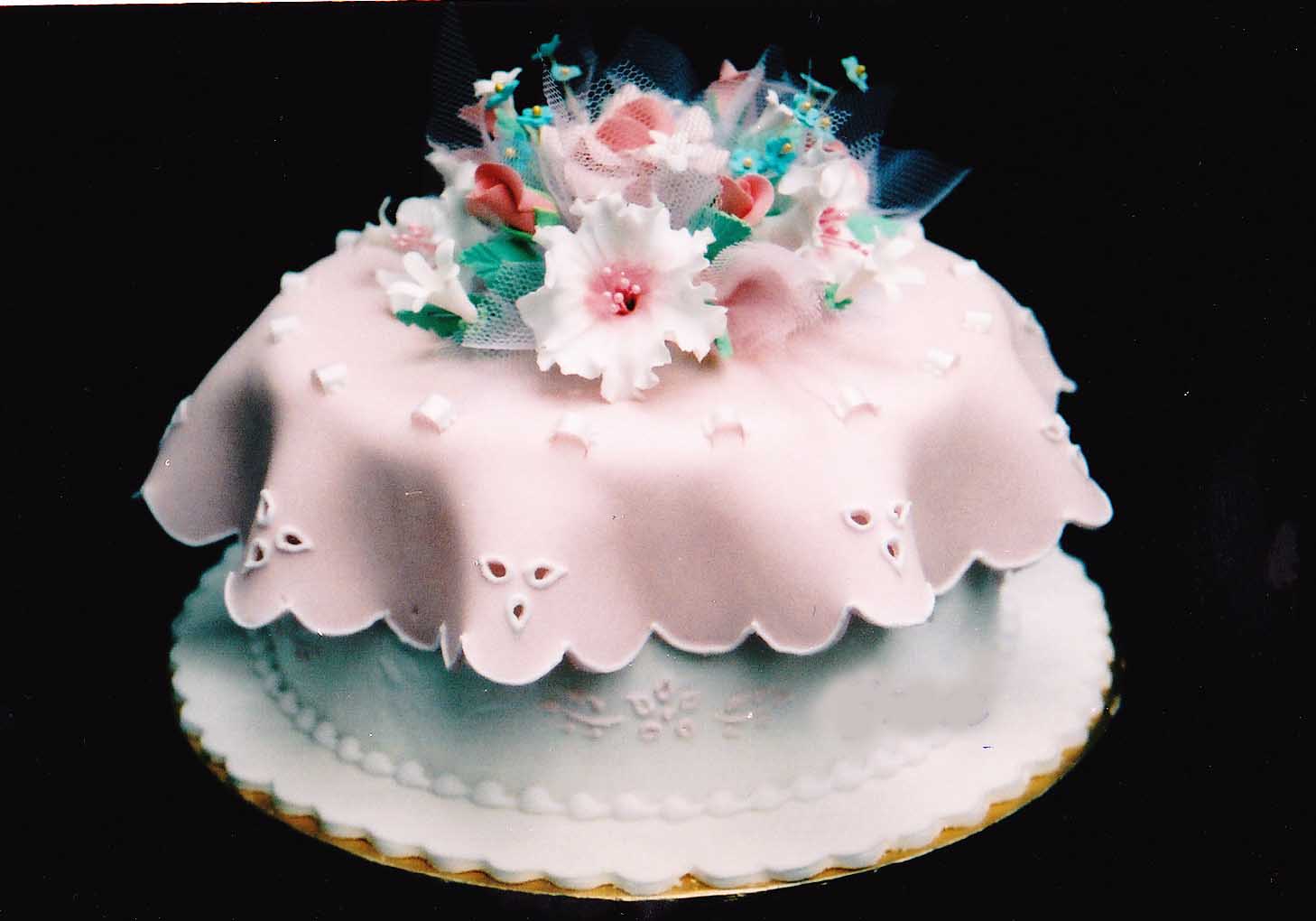 Homemade Wedding Cakes with Fondant Homemade Wedding Cakes with Fondant