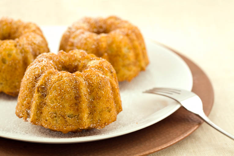 Mini Banana Bundt Cake Recipe