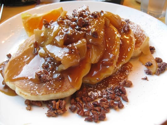 Cinnamon Pecan Pancakes Cinnamon Pecan Pancakes