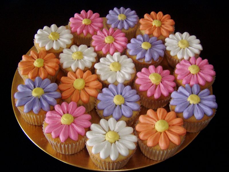 11 Easy Flower Cupcakes Photo Spring Flower Cupcakes Easy Flower