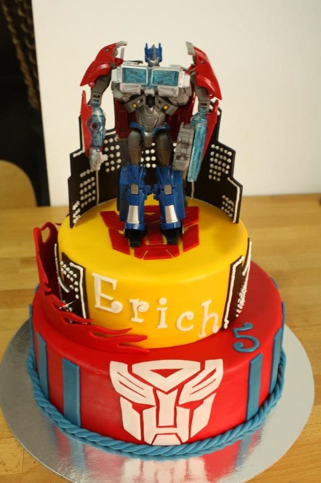 Transformers Birthday Cake Transformers Birthday Cake