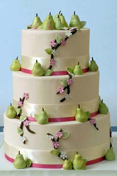 Wedding Cake with Fruit Wedding Cake with Fruit
