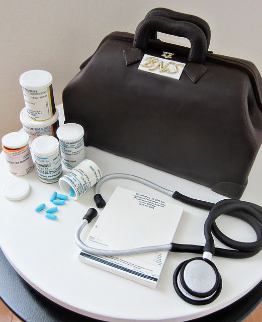 Doctor Bag Cake Doctor Bag Cake