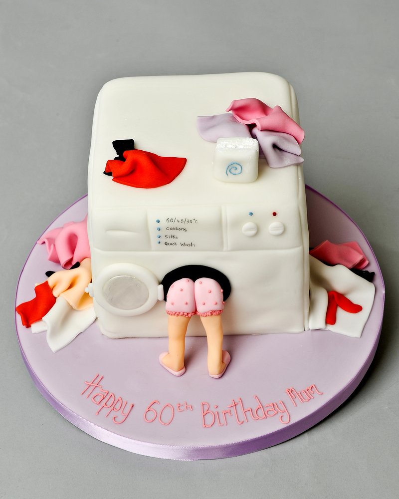 9 Women As Birthday Cakes Photo Women 40th Birthday Cake Women