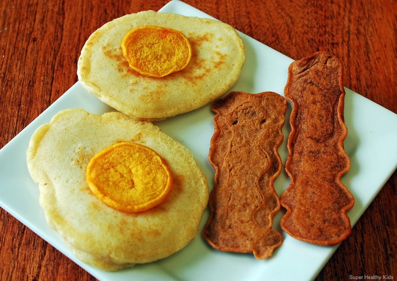Eggs Bacon Pancakes Eggs Bacon Pancakes