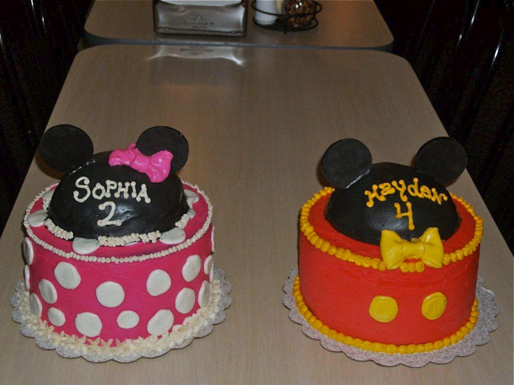 Mickey Mouse and Minnie Twin Birthday Cake Mickey Mouse and Minnie Twin Birthday Cake