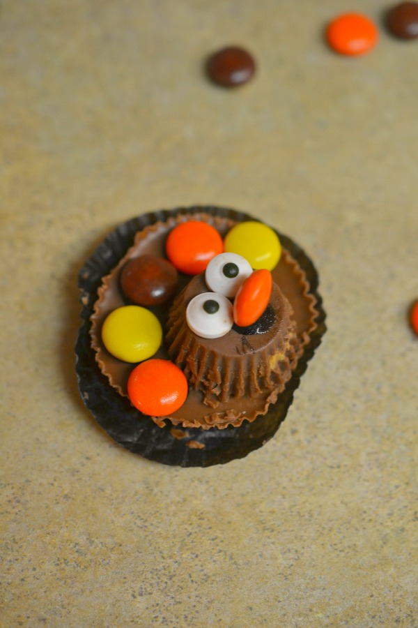10 Photos of Thanksgiving Cupcakes Ideas Cute With Reese Cups 10 Photos of Thanksgiving Cupcakes Ideas Cute With Reese Cups
