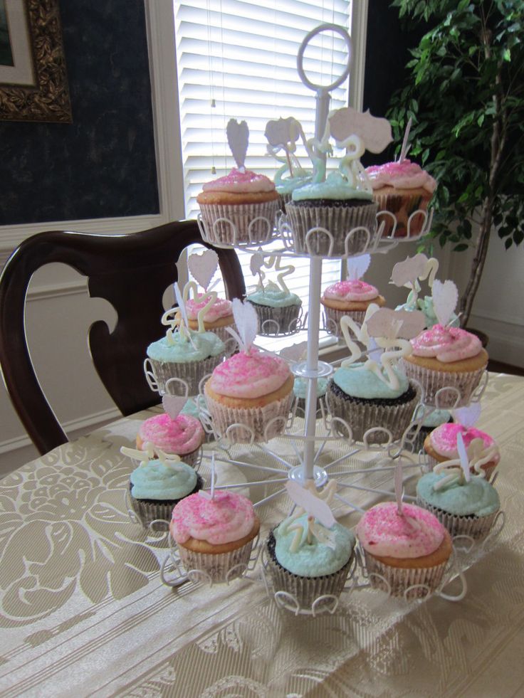 Beach Bridal Shower Cupcakes Beach Bridal Shower Cupcakes