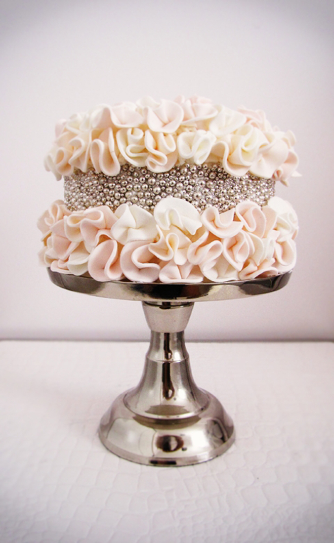 Glamorous Wedding Cake Glamorous Wedding Cake