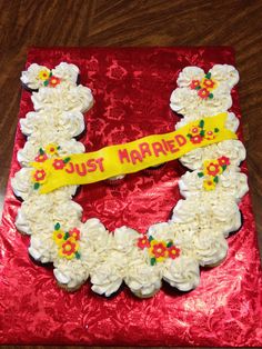 Horseshoe Cake Template Chart Designs 10 Cupcakes In Horseshoe Shape Photo Shaped