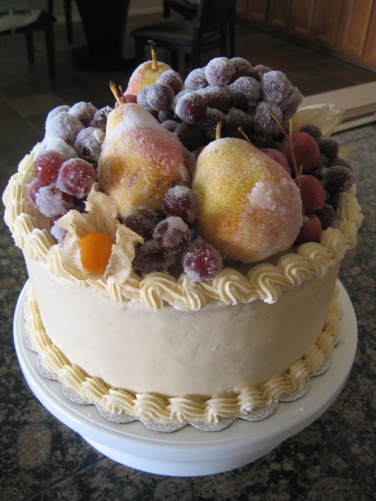 Cakes with Buttercream Frosting and Fruit Cakes with Buttercream Frosting and Fruit