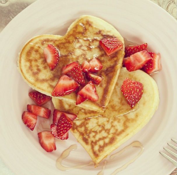How to Make Heart Shaped Pancakes How to Make Heart Shaped Pancakes