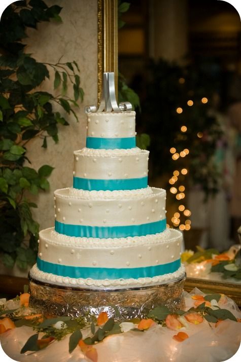 Turquoise and White Wedding Cake