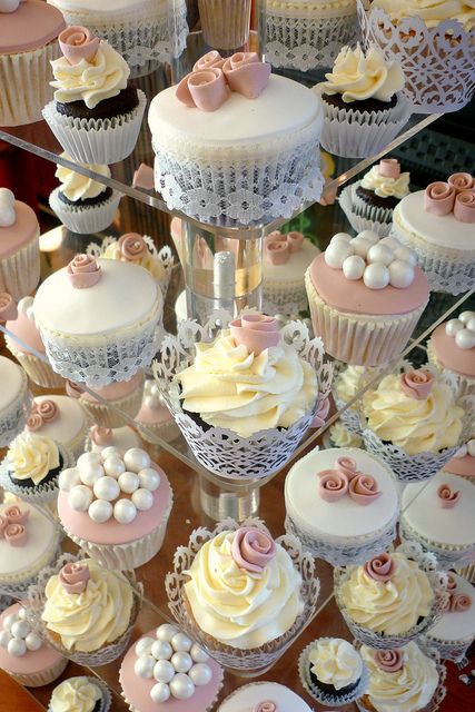 Vintage Rose Wedding Cupcakes Vintage Rose Wedding Cupcakes