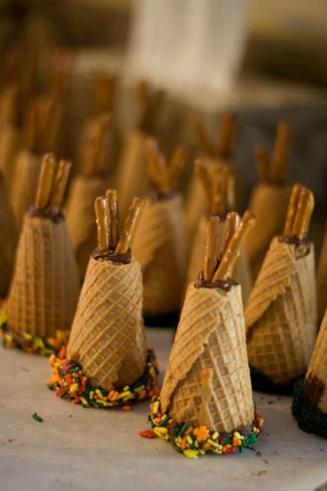 9 Photos of Thanksgiving Tee Pee Cupcakes 9 Photos of Thanksgiving Tee Pee Cupcakes