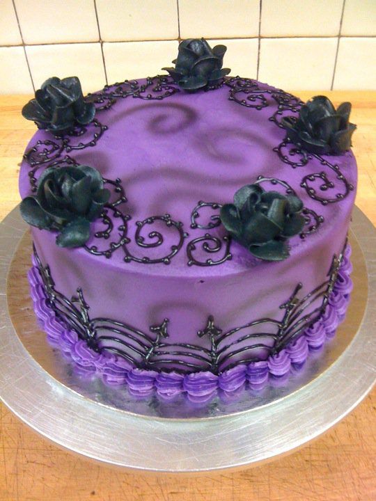 Black and Purple Cake Black and Purple Cake