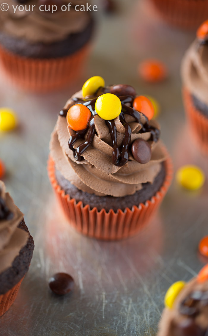 Cupcakes with Reese's Pieces Peanut Butter Cupcakes with Reese's Pieces Peanut Butter