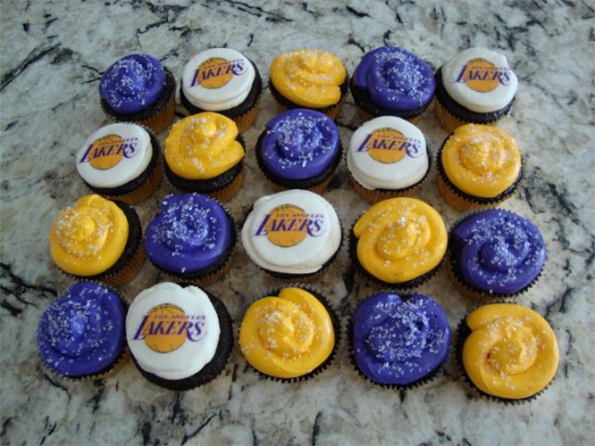 Lakers Edible Cake Toppers Lakers Edible Cake Toppers