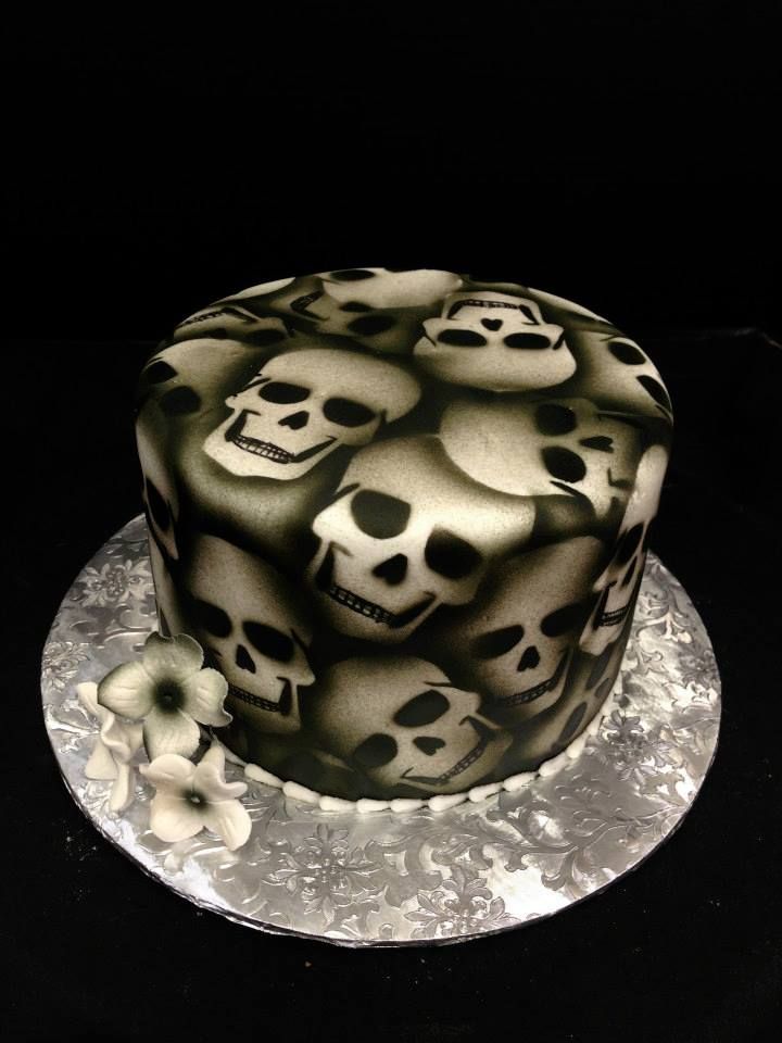 Air Brushed Skull Cake Air Brushed Skull Cake