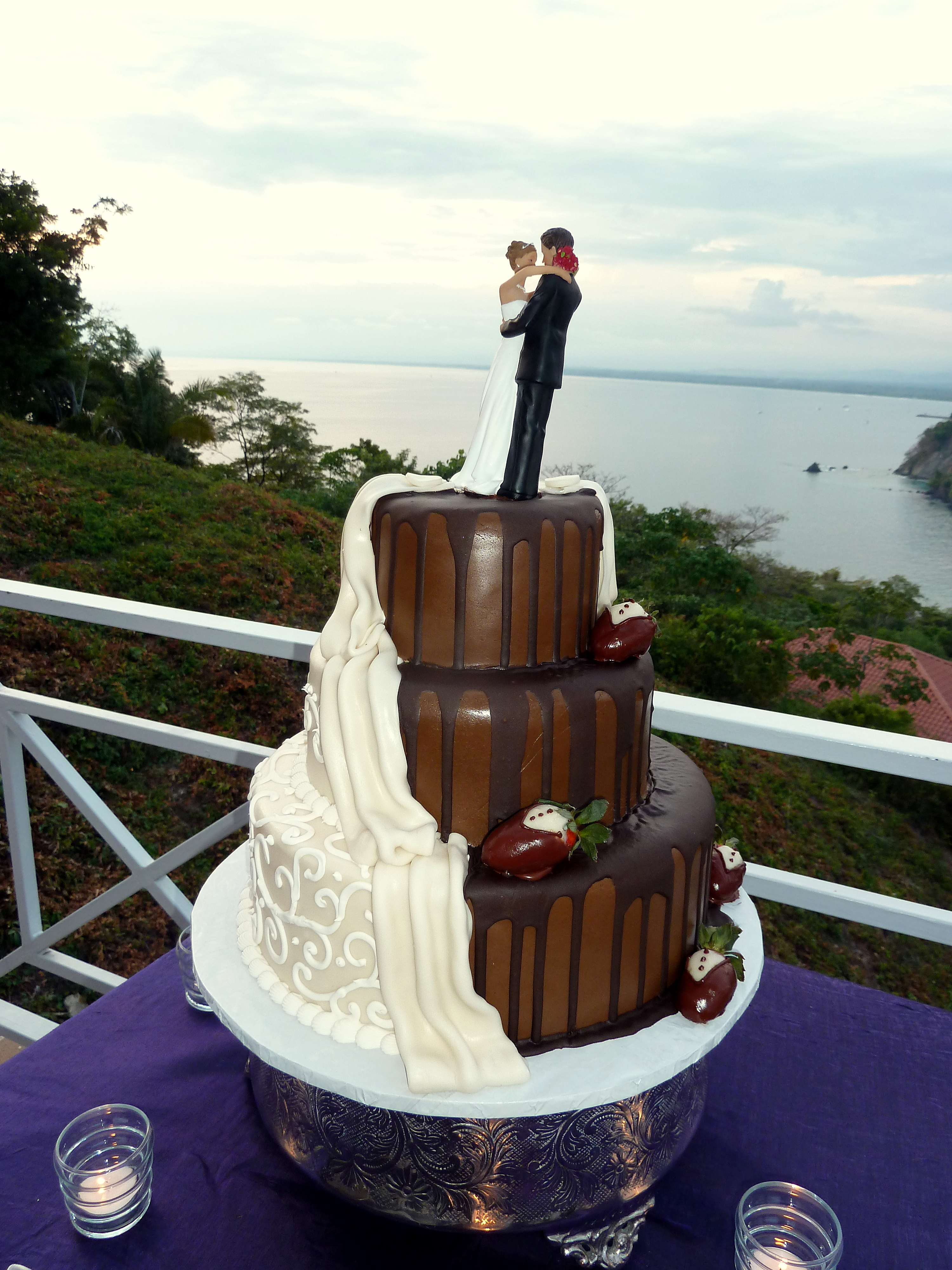 9 Matching White And Brown Wedding Cakes Photo Brown And White Wedding Cake