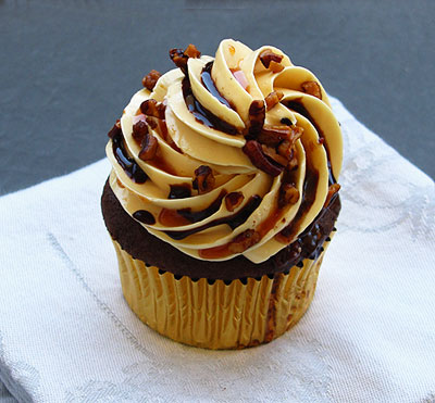 Chocolate Turtle Cupcakes Chocolate Turtle Cupcakes
