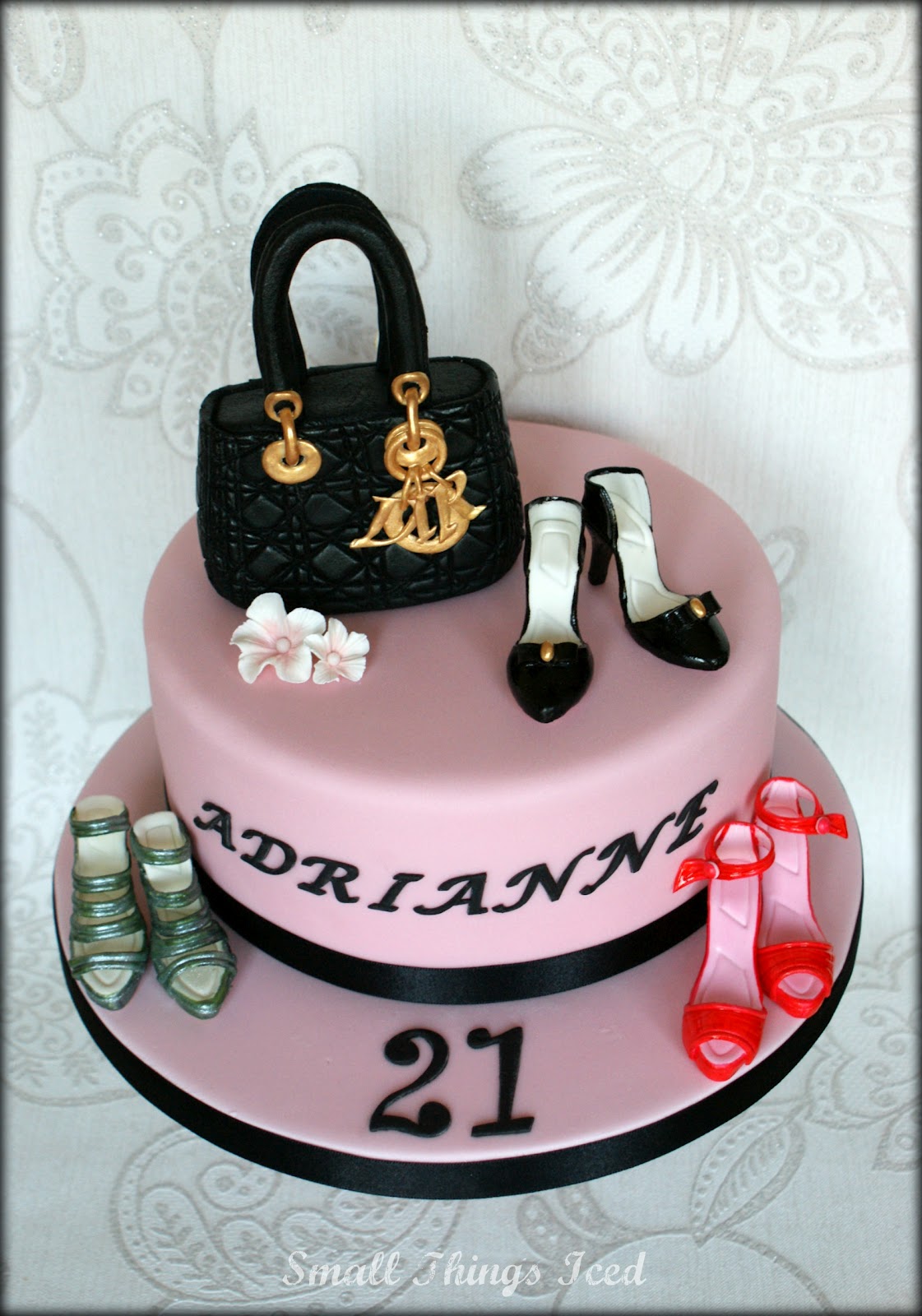 10 Photos of Birthday Cakes Of Shoes And Handbags 10 Photos of Birthday Cakes Of Shoes And Handbags