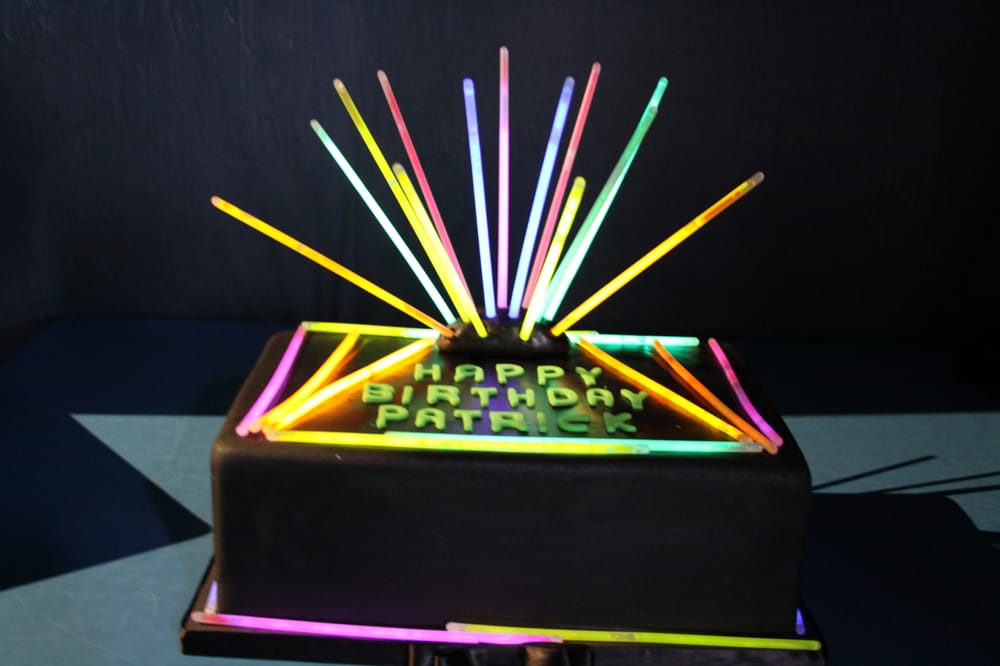 10 Photos of Laser Tag Birthday Cakes For A Party In The Dark Glow 10 Photos of Laser Tag Birthday Cakes For A Party In The Dark Glow