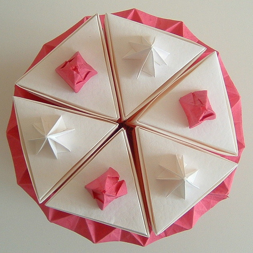 Origami Birthday Cake Origami Birthday Cake