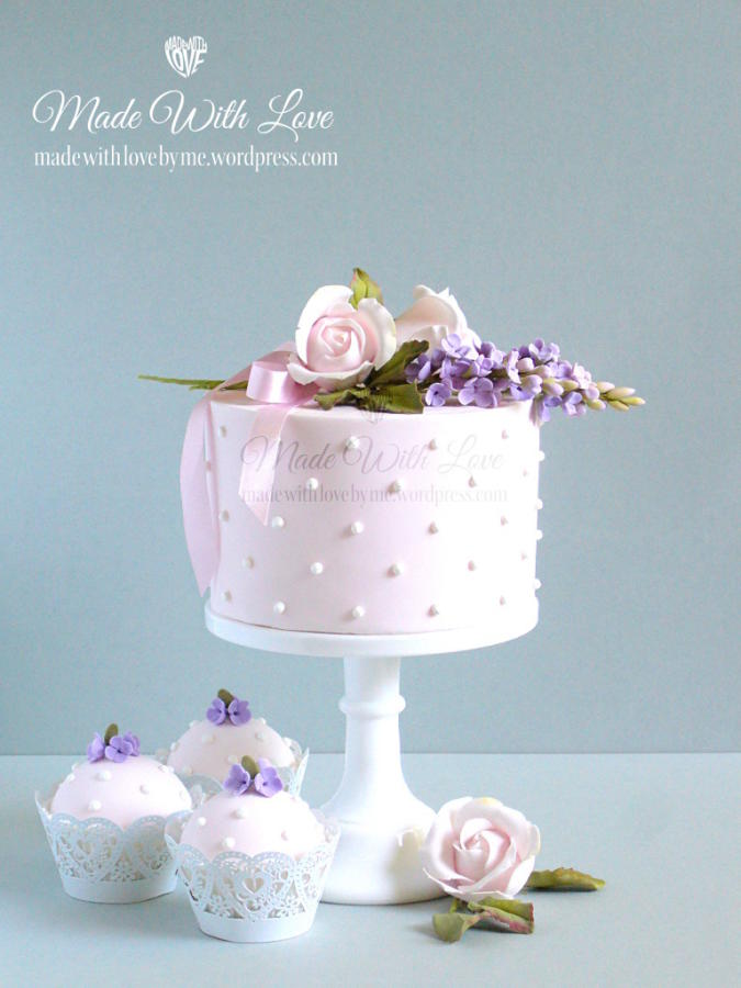 Single Layer Birthday Cakes with Flowers Single Layer Birthday Cakes with Flowers