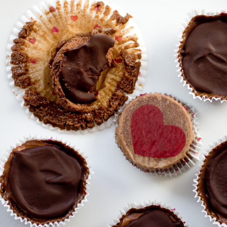 Triple Chocolate Cheesecake Cupcakes Triple Chocolate Cheesecake Cupcakes