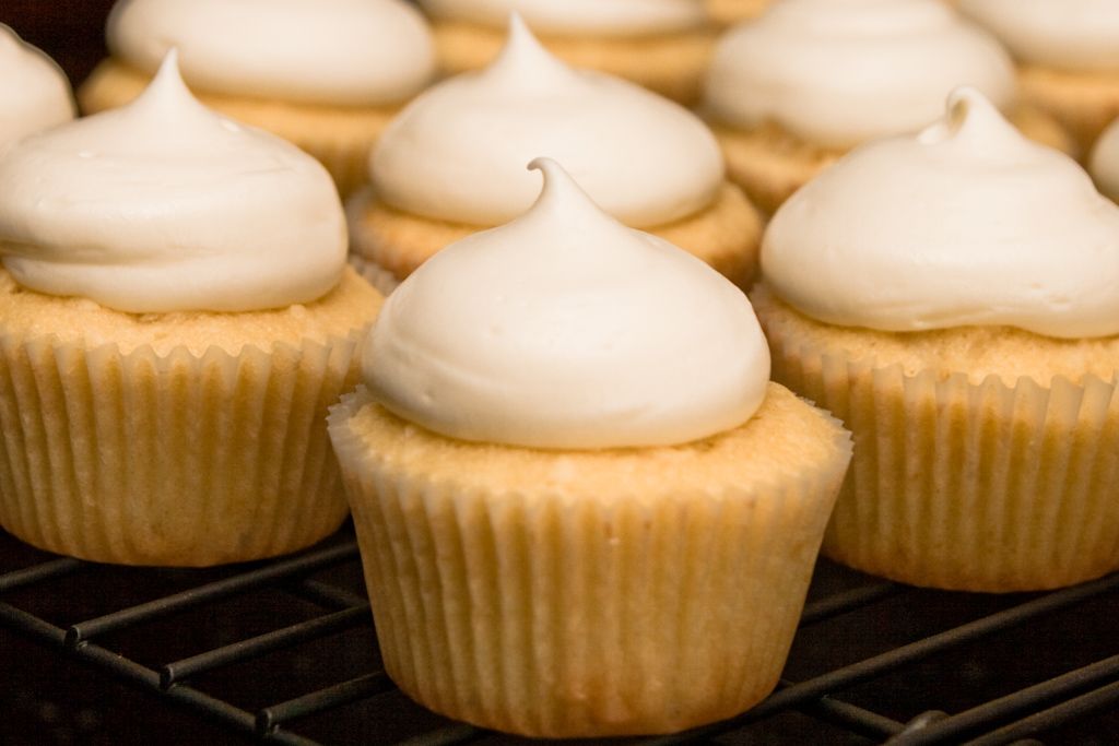 Coconut Cream Cupcakes Recipe Coconut Cream Cupcakes Recipe