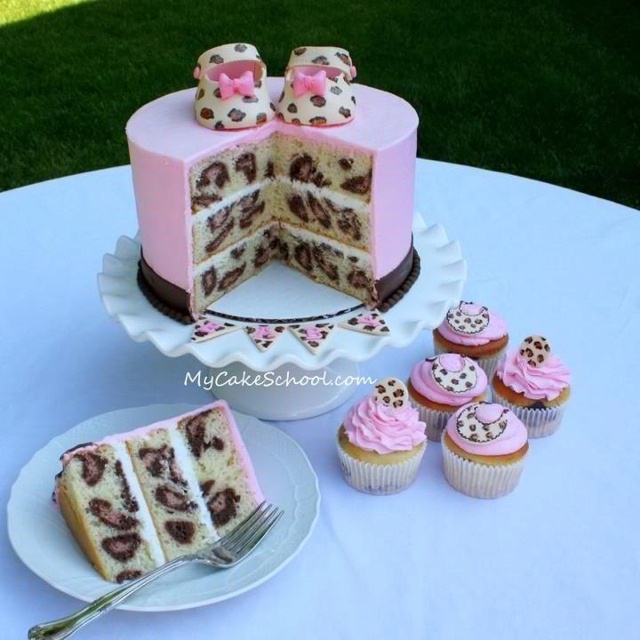 10 Photos of Baby Leopard Print Cakes 10 Photos of Baby Leopard Print Cakes