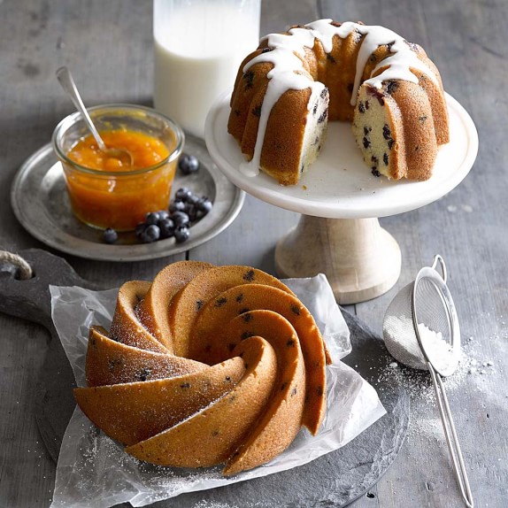 Nordic Ware Heritage Bundt Cake Pan