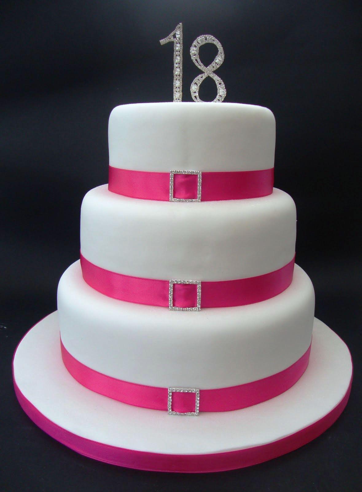 7 elegant birthday cakes