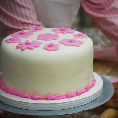 How to Make Fondant Cake